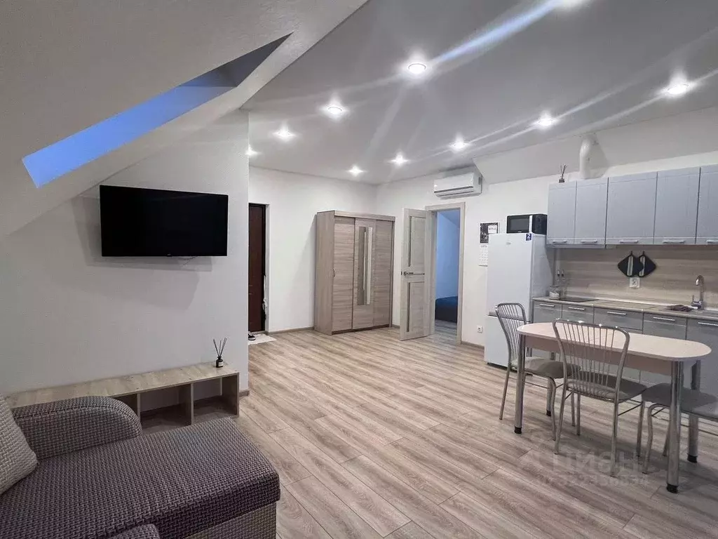 2-к кв. Краснодарский край, Сочи ул. 20 Горнострелковой дивизии, 40Б ... - Фото 1