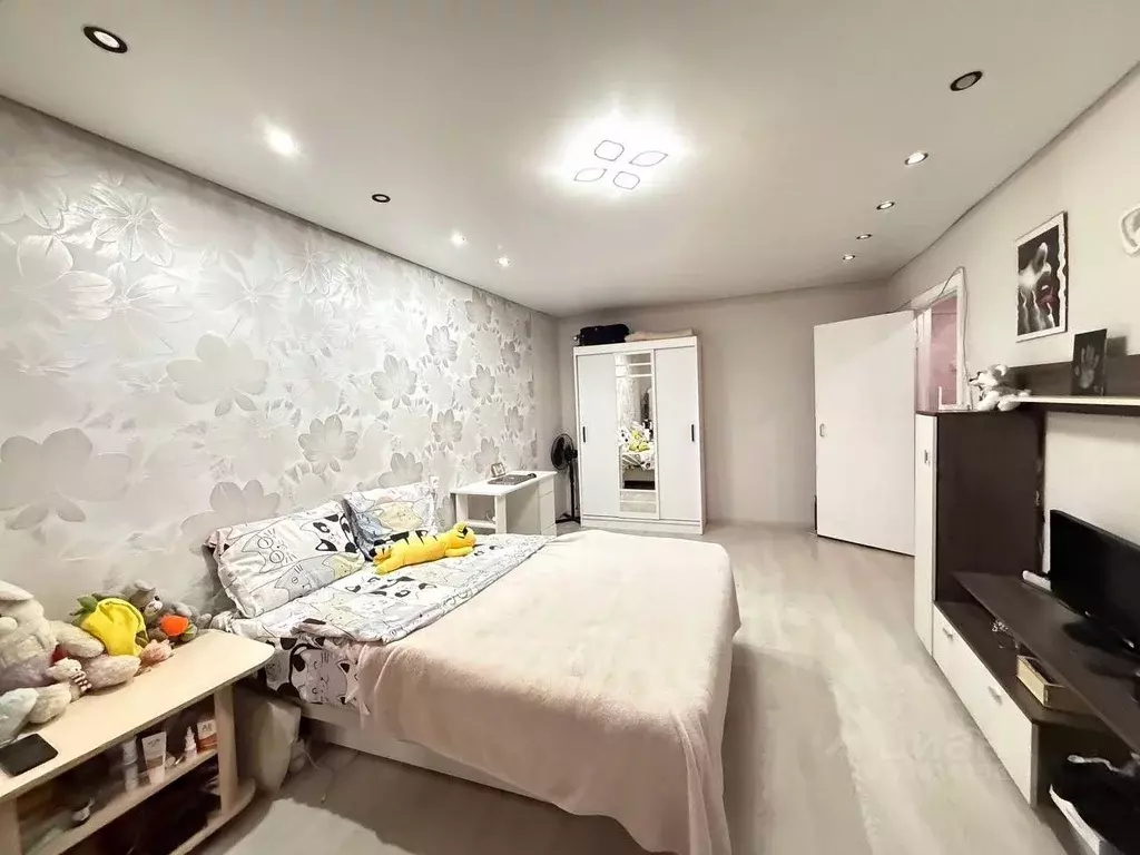 1-к кв. Удмуртия, Ижевск ул. Михаила Петрова, 39 (33.0 м) - Фото 1