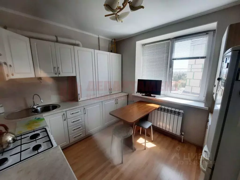 1-к кв. Астраханская область, Астрахань ул. Калинина, 47 (50.2 м) - Фото 2