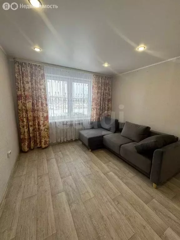 1-комнатная квартира: Усть-Катав, 1-й микрорайон, 13 (30.4 м) - Фото 2