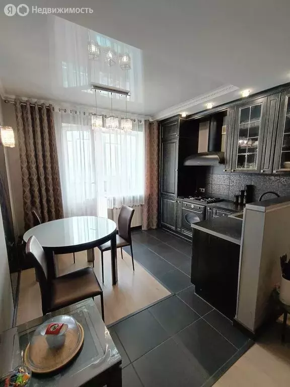 2-комнатная квартира: Самара, улица Куйбышева, 15с1 (92.2 м) - Фото 1