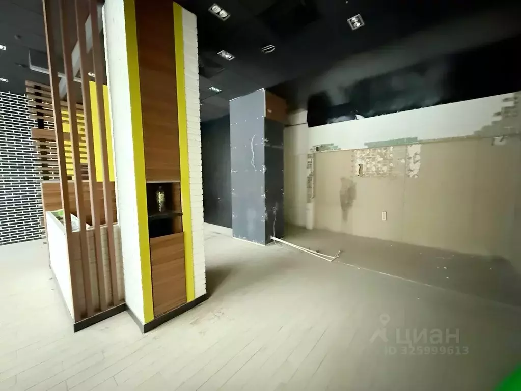 Помещение свободного назначения в Волгоградская область, Волгоград ул. ... - Фото 2