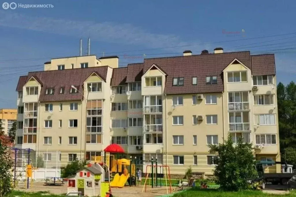 3-комнатная квартира: Екатеринбург, Рощинская улица, 63 (100.8 м) - Фото 1