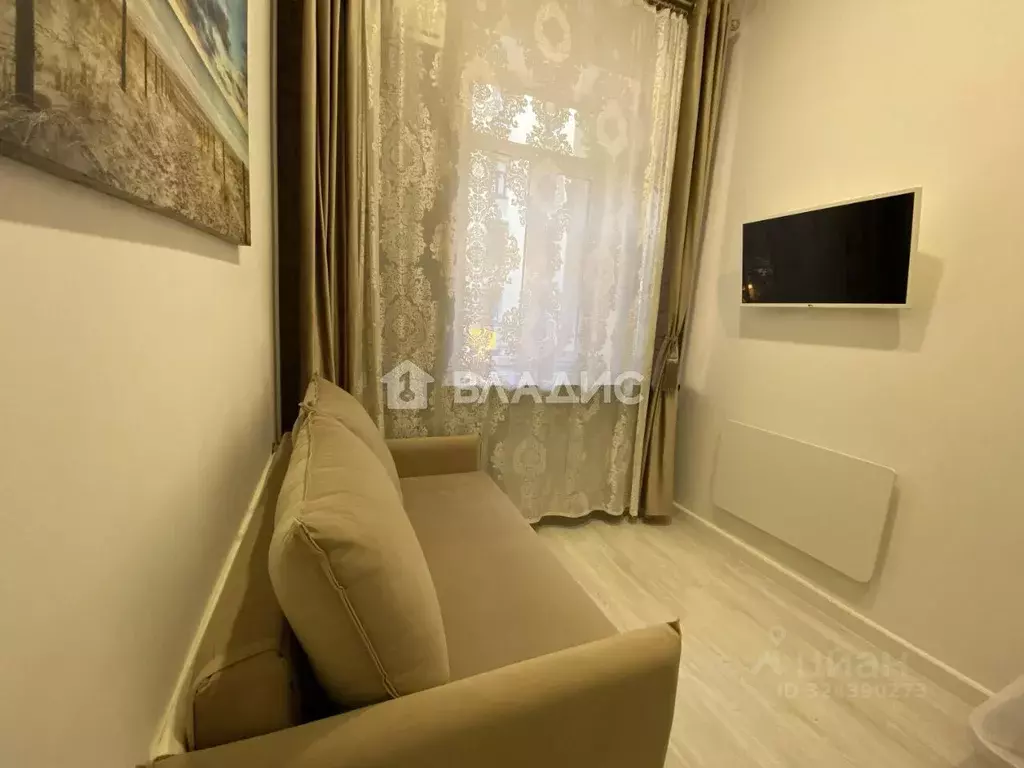 Комната Санкт-Петербург 11-я Васильевского острова линия, 20 (15.0 м) - Фото 1