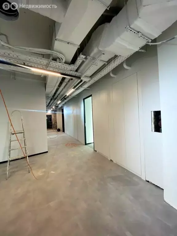 Офис (6885 м) - Фото 1