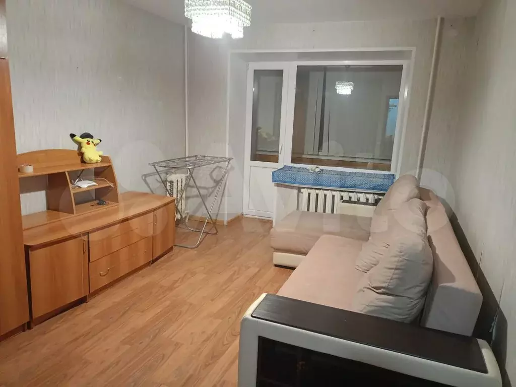 1-к. квартира, 37 м, 4/9 эт. - Фото 0