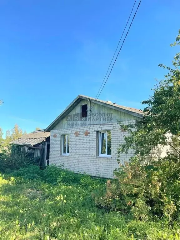 Дом в Новгородская область, Шимский район, Медведское с/пос, пос. ... - Фото 0