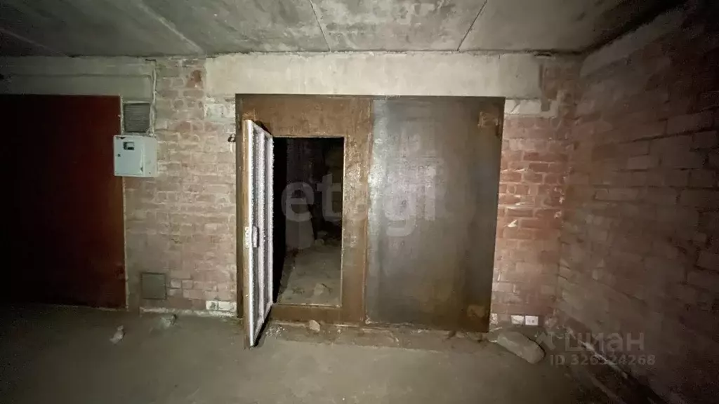 Гараж в Коми, Сыктывкар ул. Микушева, 3 (25 м) - Фото 2