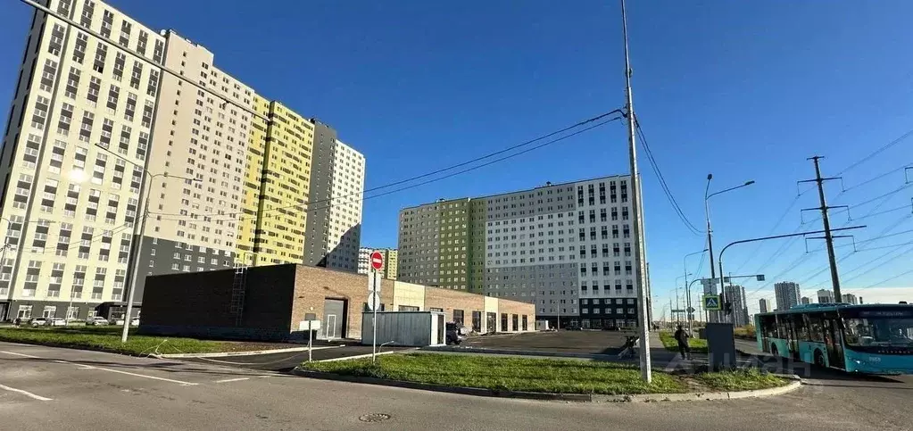 Помещение свободного назначения в Санкт-Петербург 19 жилой комплекс ... - Фото 1