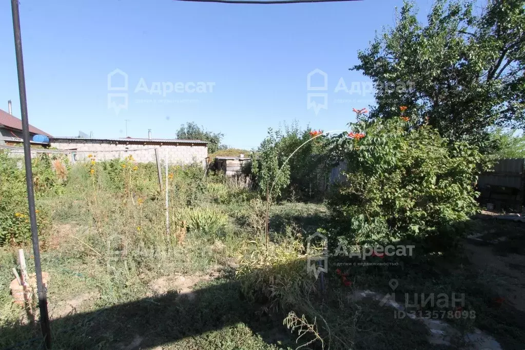 Дом в Волгоградская область, Волгоград ул. имени Менделеева (90 м) - Фото 1