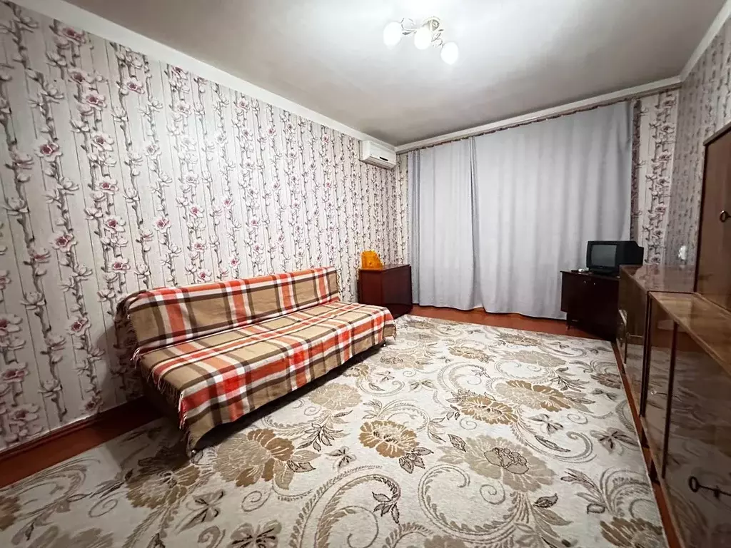 2-к кв. Татарстан, Казань ул. Татарстан, 62 (62.0 м) - Фото 0