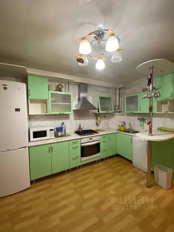 3-к кв. Ярославская область, Ярославль ул. Доронина, 14 (100.0 м) - Фото 1