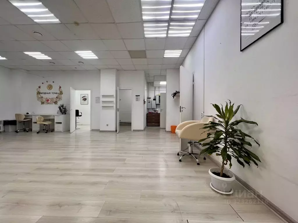 Помещение свободного назначения в Санкт-Петербург Богатырский просп., ... - Фото 2