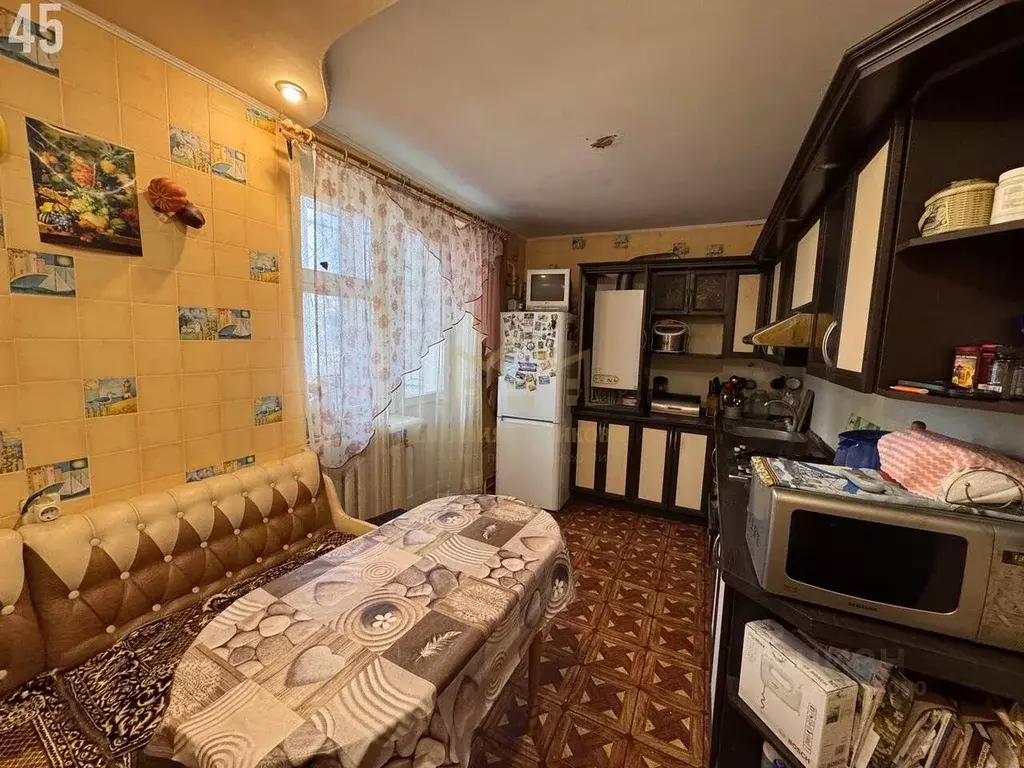 2-к кв. Севастополь ул. Адмирала Фадеева, 40 (65.0 м) - Фото 2