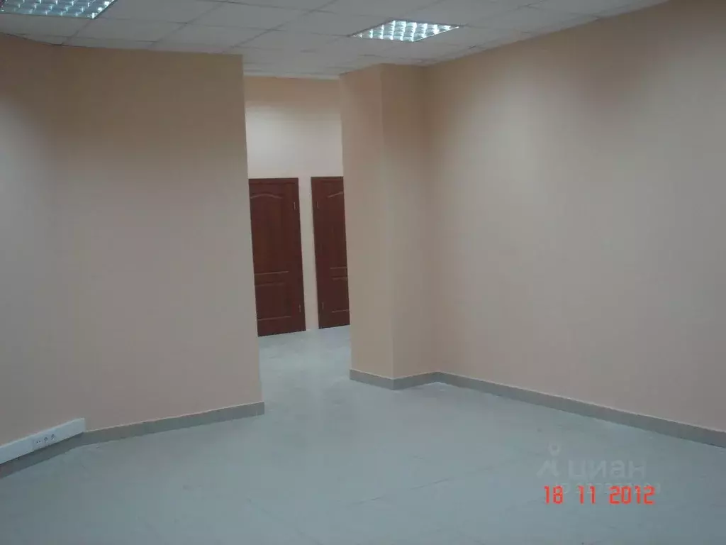 Помещение свободного назначения в Самарская область, Самара просп. ... - Фото 1