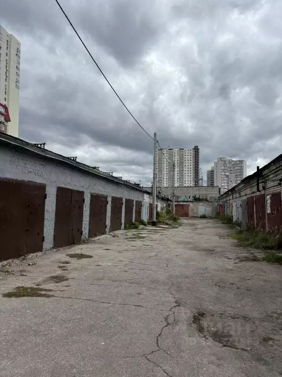 Гараж в Самарская область, Самара Гудок жилой комплекс (18 м) - Фото 1