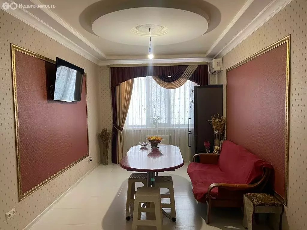 3-комнатная квартира: Краснодар, Музыкальный микрорайон, улица имени ... - Фото 2