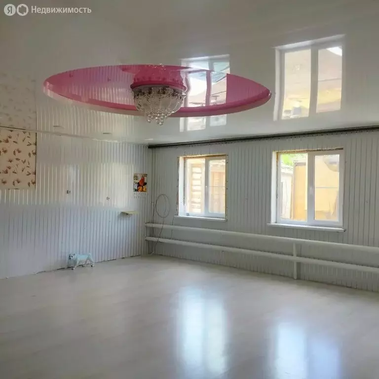 Дом в Челябинск, посёлок Исаково, Железнодорожная улица, 50 (200 м) - Фото 0