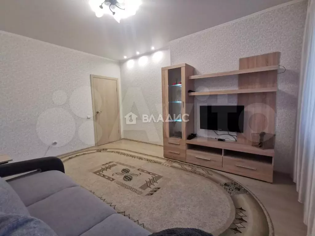 1-к. квартира, 42 м, 2/14 эт. - Фото 1