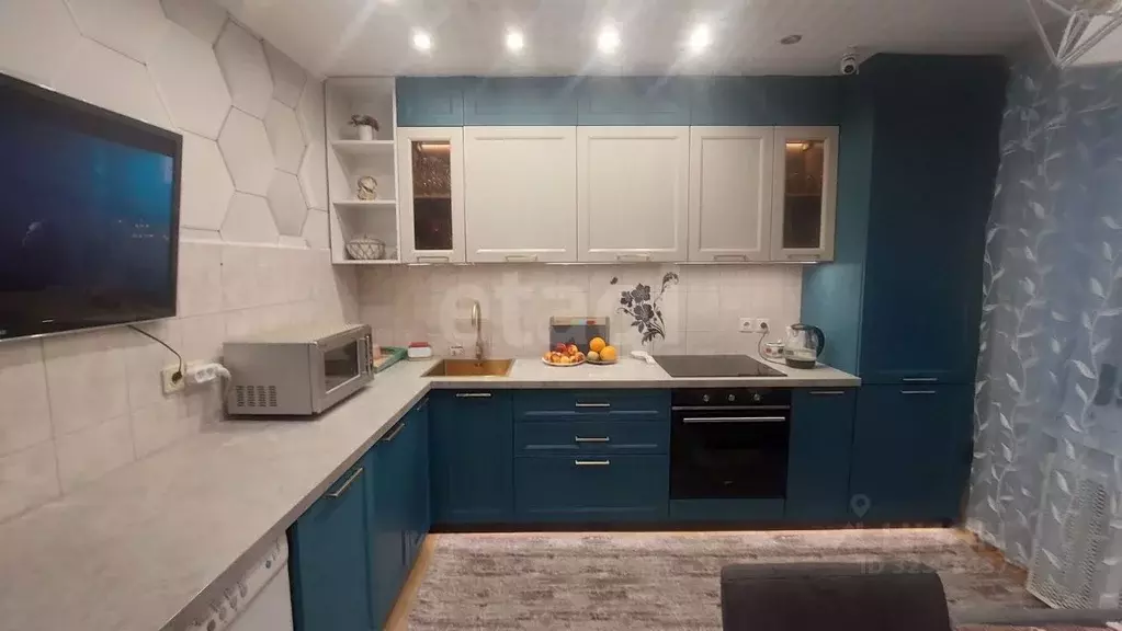 2-к кв. Тюменская область, Тюмень Олимпийская ул., 8 (46.8 м) - Фото 2