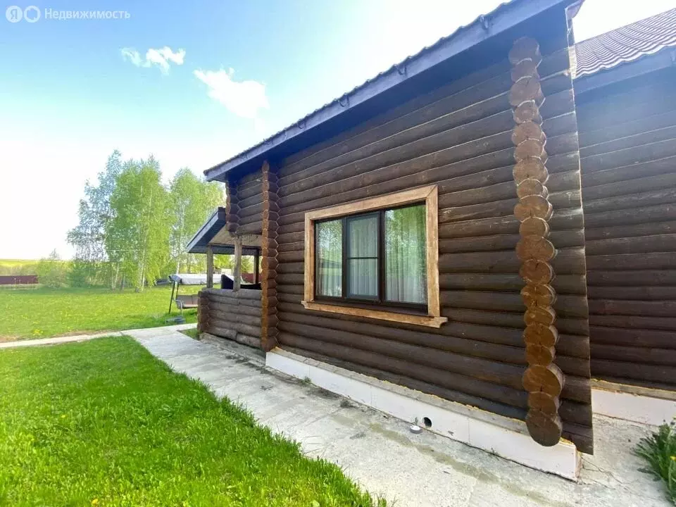 Дом в Заволжье, улица Выползово, 46А (200 м) - Фото 1