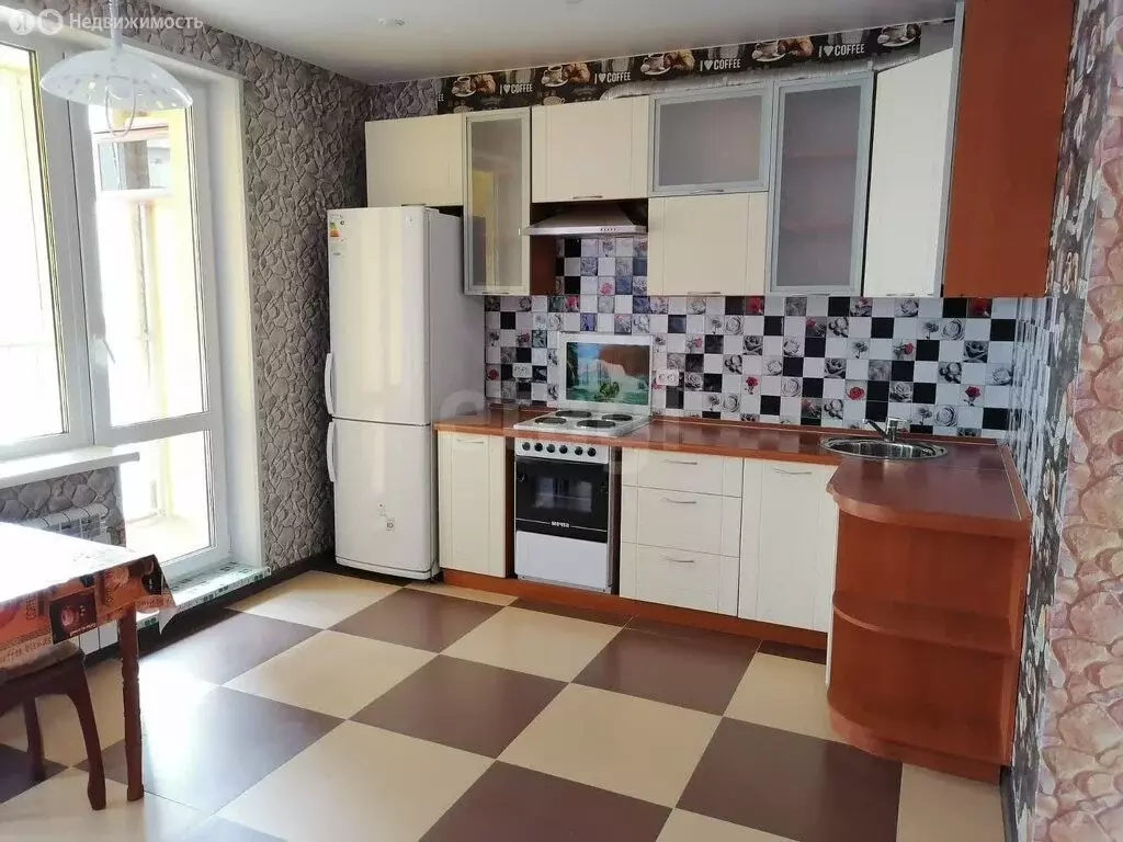 Квартира-студия: Омск, улица Крупской, 13А (42 м) - Фото 2