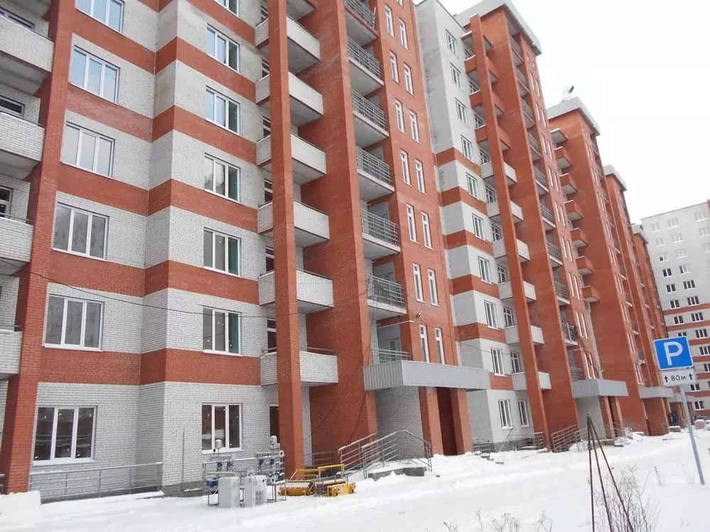 3-к кв. Омская область, Омск ул. Яковлева, 15 (76.1 м) - Фото 2