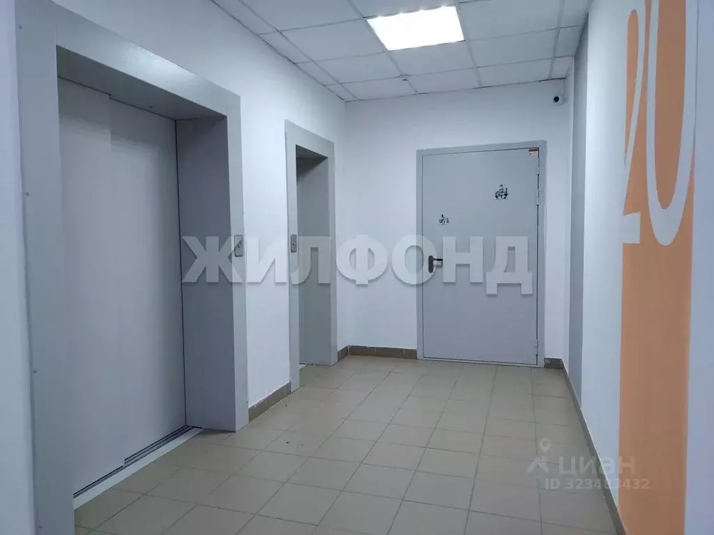 1-к кв. Новосибирская область, Новосибирск ул. Петухова, 105/1 (35.0 ... - Фото 1