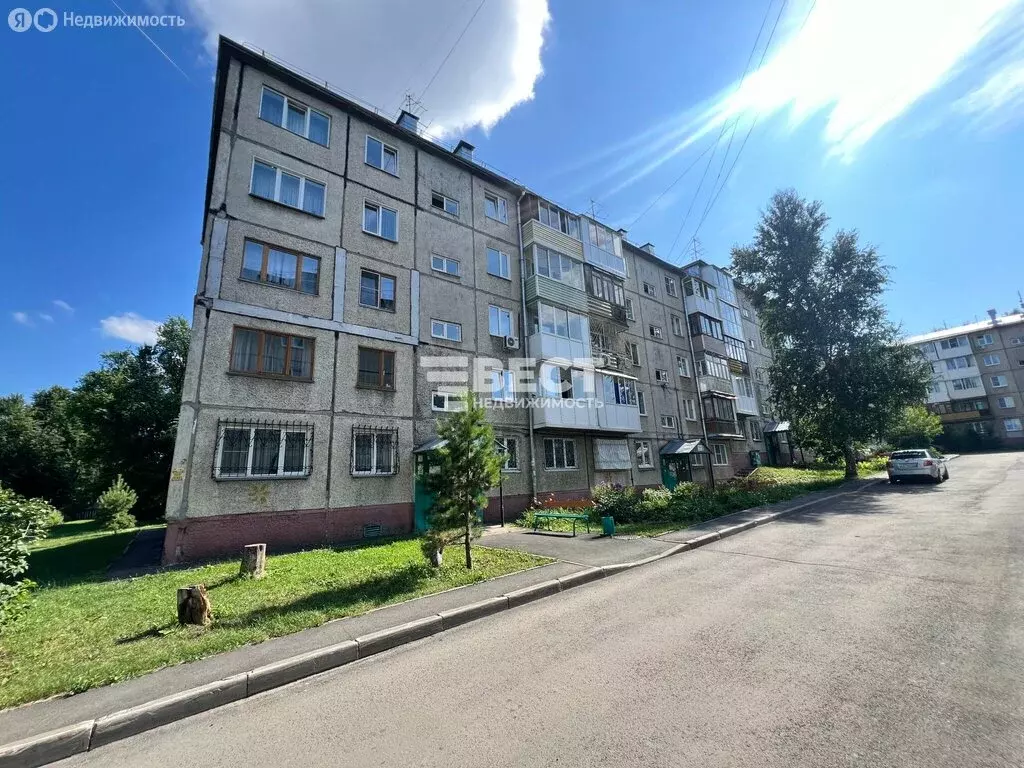 1-комнатная квартира: Кемерово, улица Ворошилова, 4А (30.1 м) - Фото 0