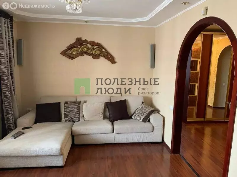 3-комнатная квартира: Белгород, улица Щорса, 60 (66 м) - Фото 1
