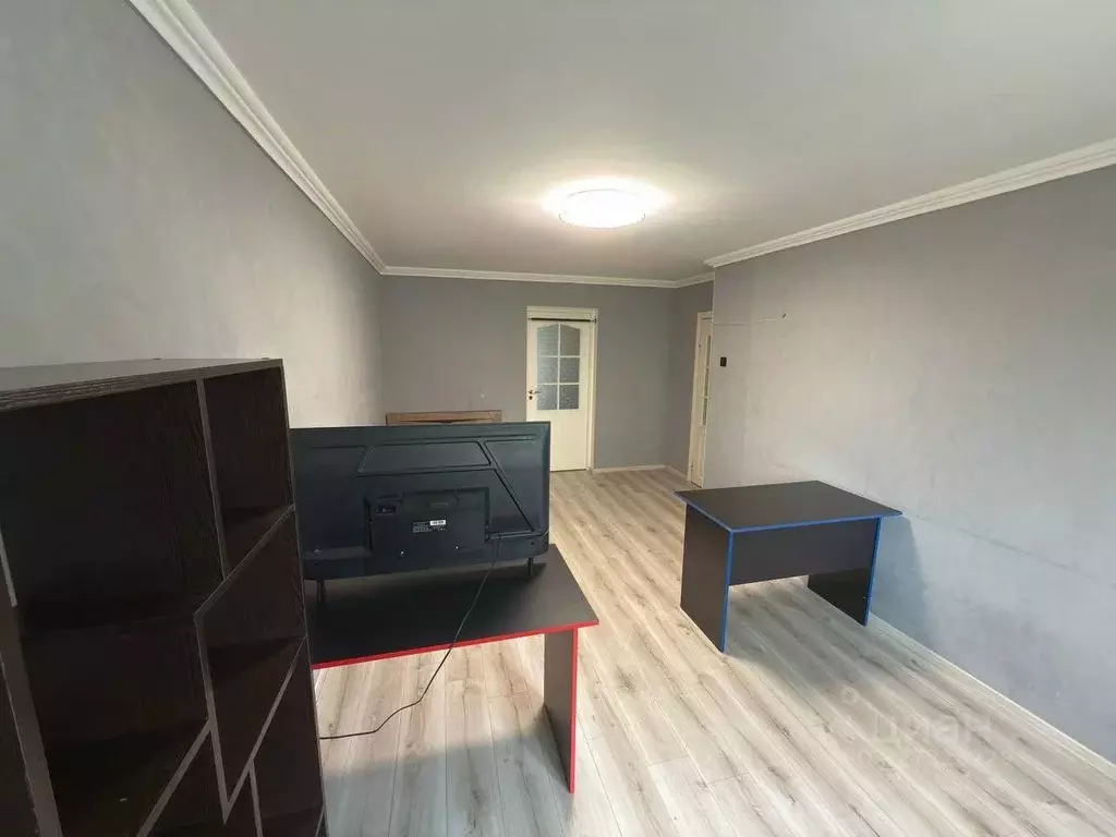 3-к кв. Калининградская область, Калининград Нарвская ул., 19 (59.1 м) - Фото 2