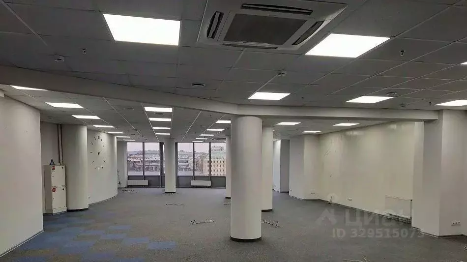 Офис в Санкт-Петербург Петроградская наб., 22 (250 м) - Фото 2