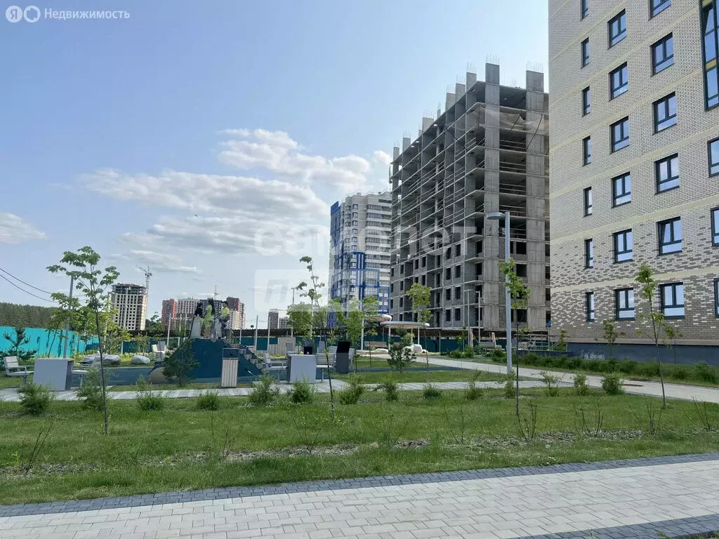 2-комнатная квартира: Ижевск, улица Васнецова, 38 (56 м) - Фото 1