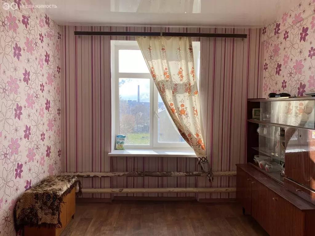 3-комнатная квартира: Каменск-Уральский, улица Строителей, 35 (84 м) - Фото 0