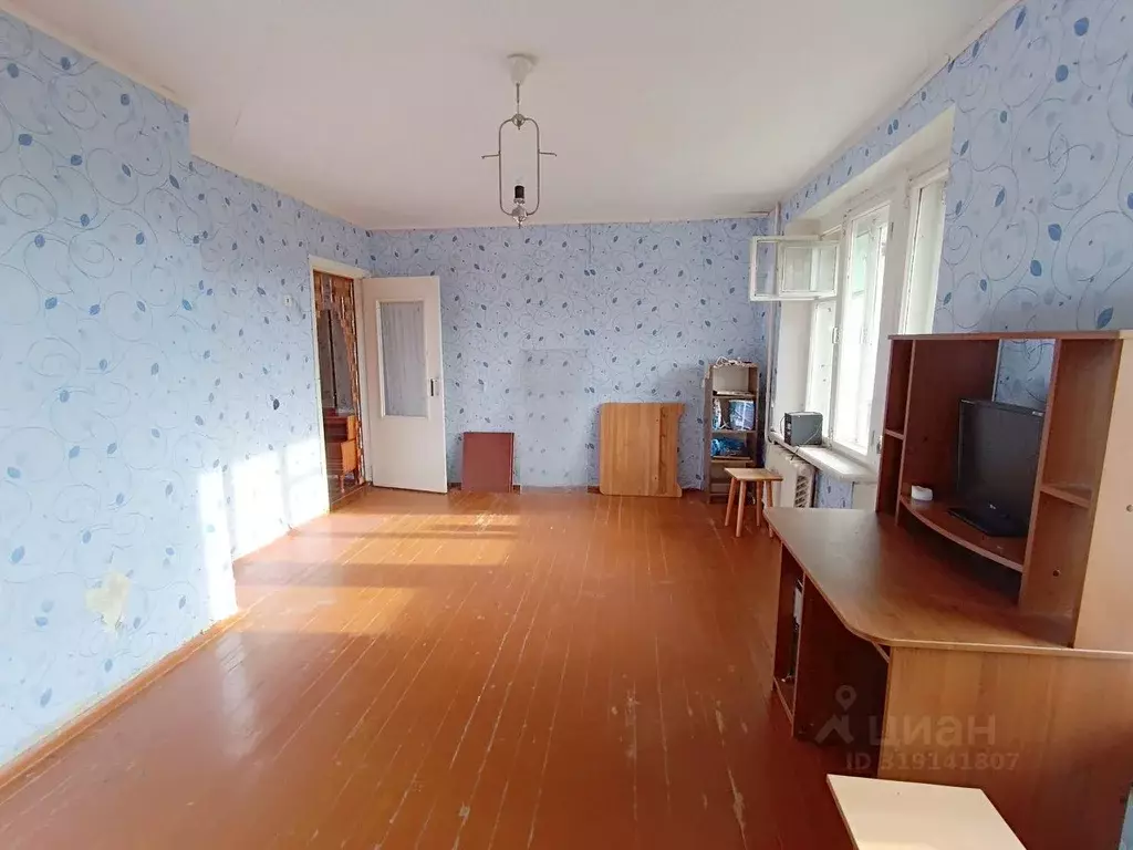 1-к кв. Кировская область, Кирово-Чепецк наб. Вятская, 3 (33.0 м) - Фото 1