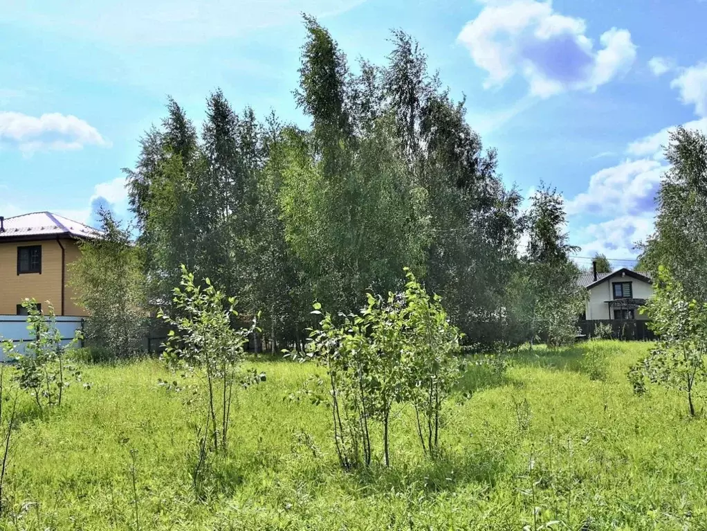 Участок в Московская область, Мытищи городской округ, с. Марфино ул. ... - Фото 0