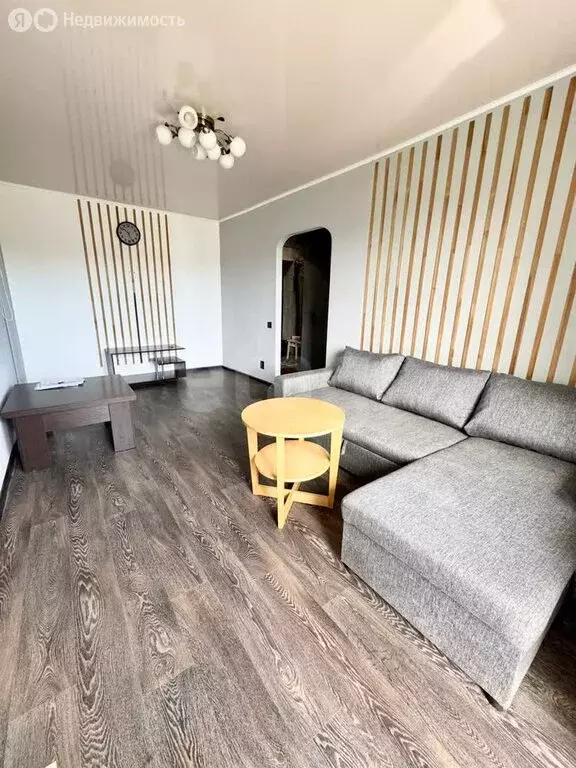 2-комнатная квартира: Новомосковск, Московская улица, 3А (42 м) - Фото 0
