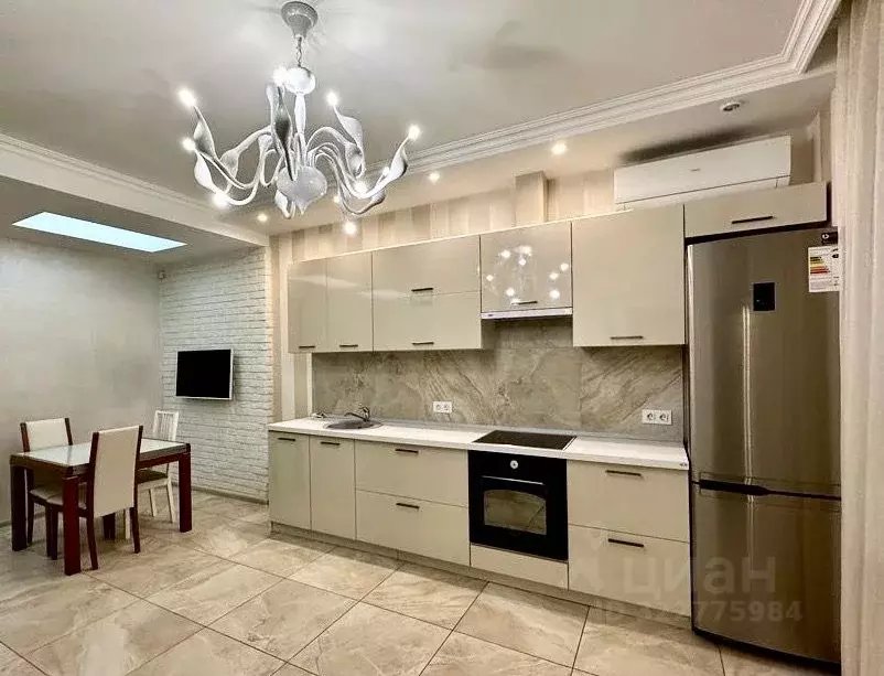 2-к кв. Нижегородская область, Нижний Новгород Славянская ул., 25 ... - Фото 1