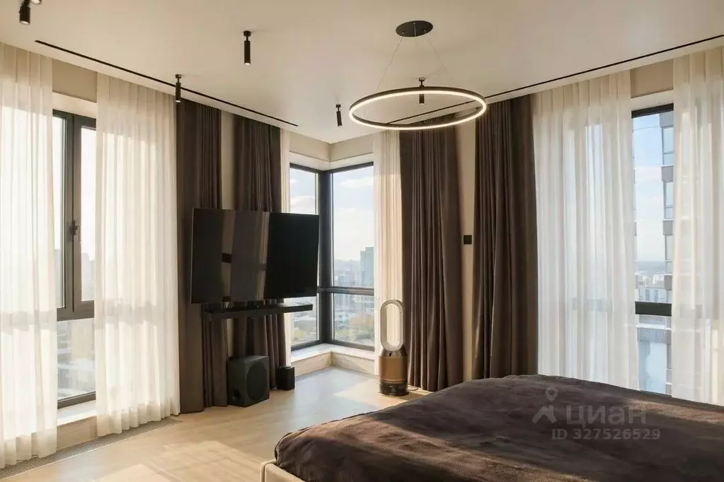 2-к кв. Москва ул. Народного Ополчения, 15К3 (108.6 м) - Фото 1