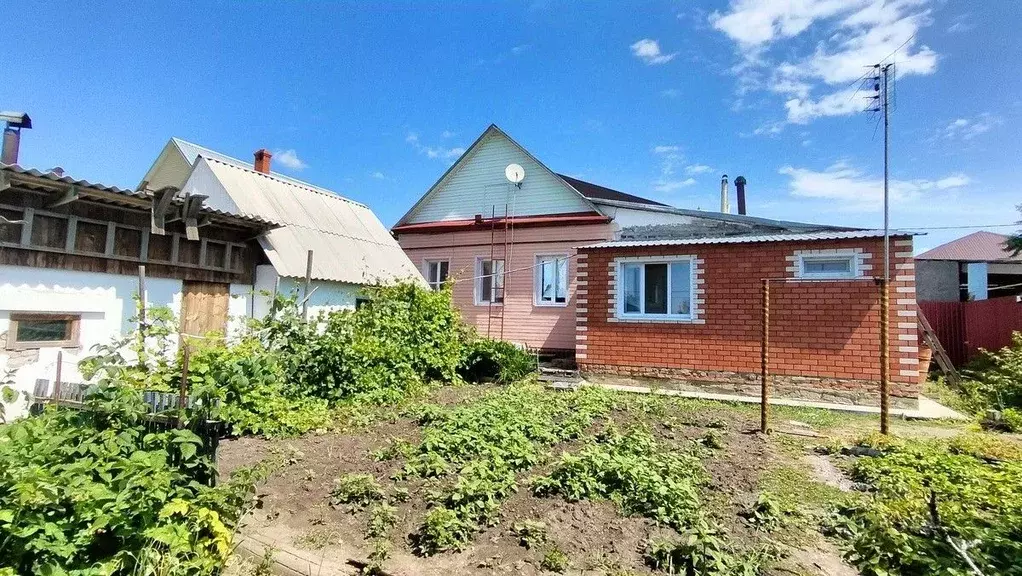 Дом в Саратовская область, Вольск Линейная ул., 6/2 (60 м) - Фото 0