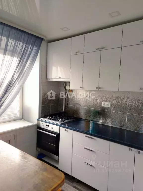 3-к кв. Башкортостан, Стерлитамак ул. Худайбердина, 71 (61.7 м) - Фото 1