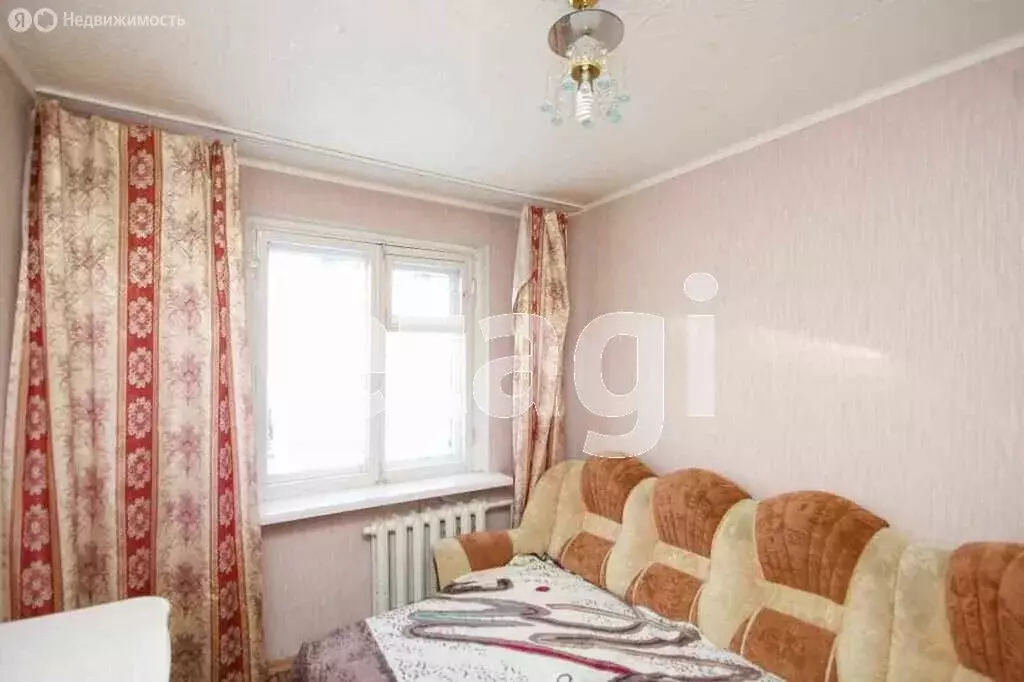 3-комнатная квартира: Тюмень, проезд Геологоразведчиков, 30 (47.2 м) - Фото 1