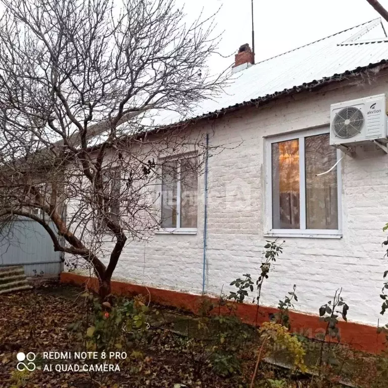 Дом в Краснодарский край, Тимашевский район, Поселковое с/пос, пос. ... - Фото 1