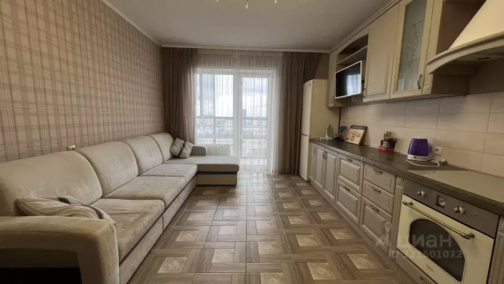 3-к кв. Пермский край, Пермь ул. Николая Островского, 93Б (96.5 м) - Фото 0