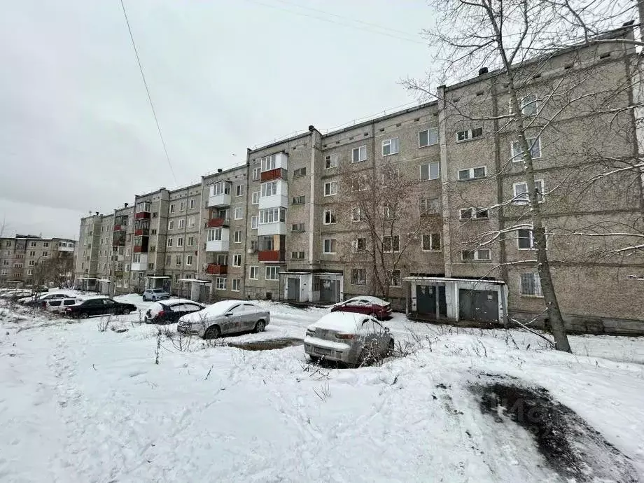1-к кв. Пермский край, Березники ул. Свердлова, 19А (35.7 м) - Фото 1