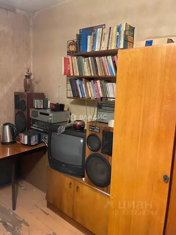 Комната Воронежская область, Воронеж ул. Артамонова, 36 (12.5 м) - Фото 1