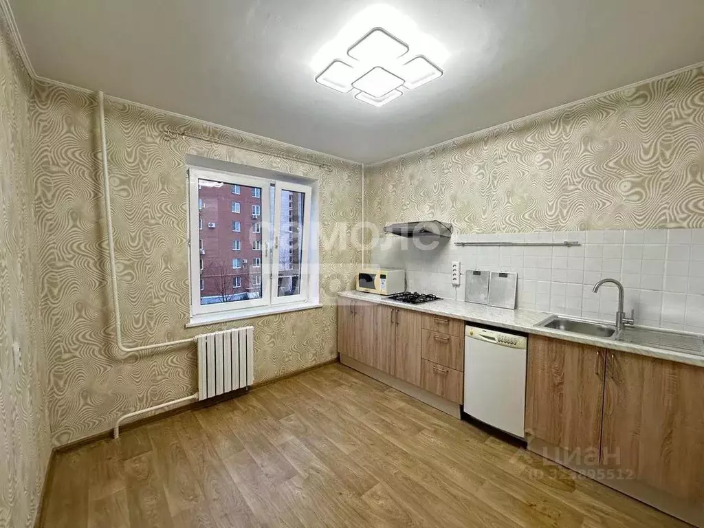 3-к кв. Московская область, Чехов ул. Чехова, 4А (64.5 м) - Фото 0