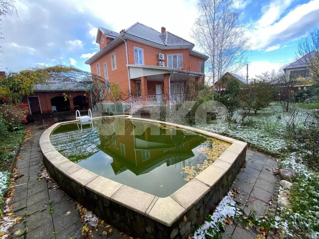 Дом в Краснодарский край, Горячий Ключ ул. Воронихина (400 м) - Фото 2