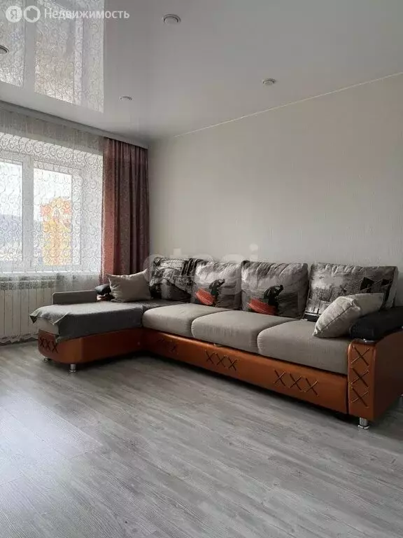 3-комнатная квартира: Чита, улица Ленина, 24 (64.9 м) - Фото 1