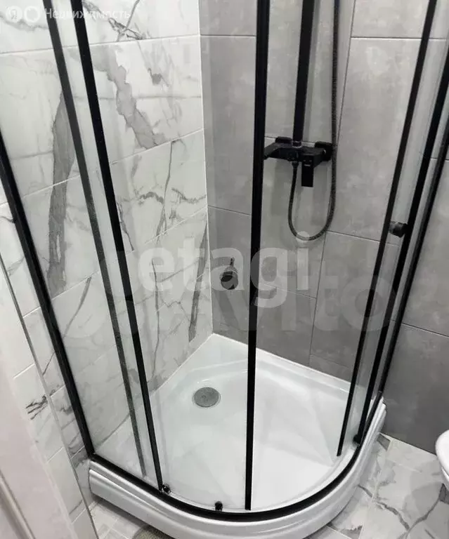 1-комнатная квартира: Томск, улица Усова, 64 (27 м) - Фото 2